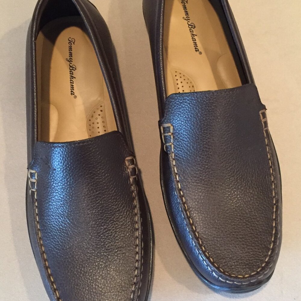Men's Tommy Bahama loafers Size 10.5